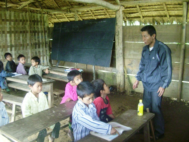 Nghệ An: Hơn 20 ngàn học sinh được hỗ trợ gạo