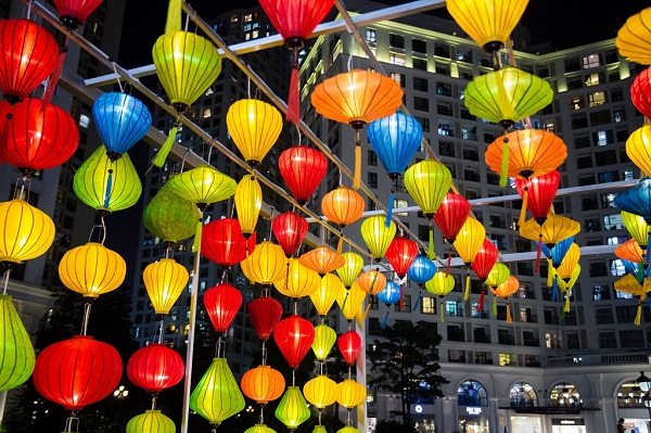 Vincom rộn ràng tuần lễ đón Trung thu đoàn viên