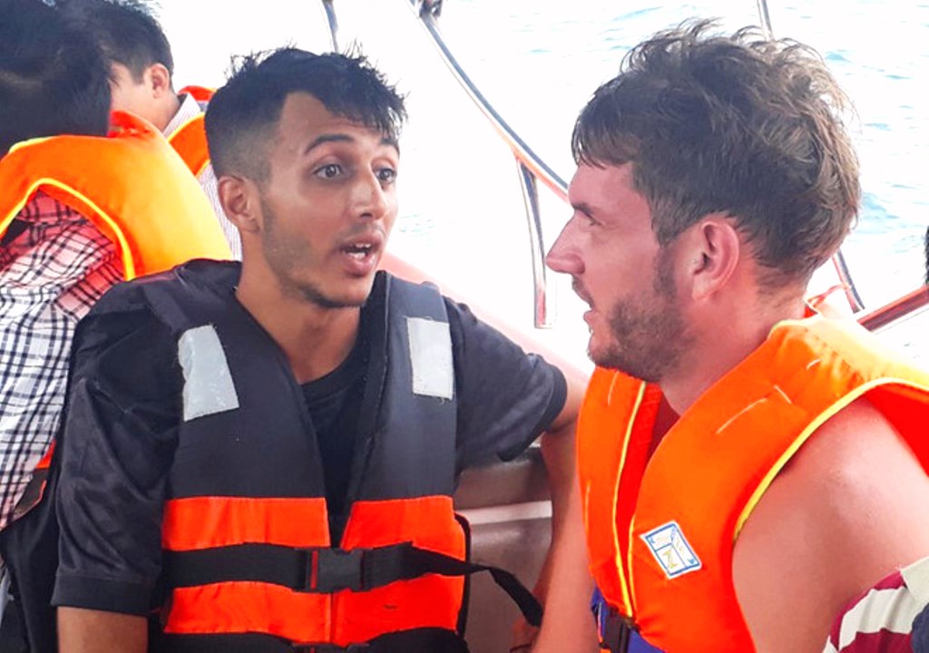 Đà Nẵng: Cứu du khách người Anh bị lạc trên bán đảo Sơn Trà