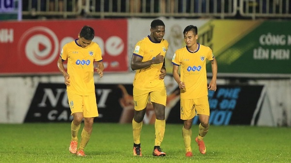 Bị Nam Định cầm hòa, FLC Thanh Hóa lỡ cơ hội giành vị trí tốp 3