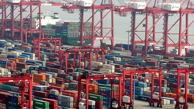 Donald Trump tới tấp ra đòn, kinh tế Trung Quốc hiện rất bi đát