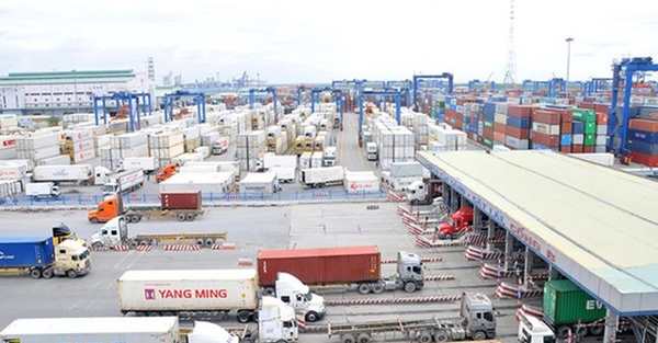 Khởi tố điều tra 2 công ty làm giả giấy tờ nhằm nhập khẩu phế liệu và trục lợi