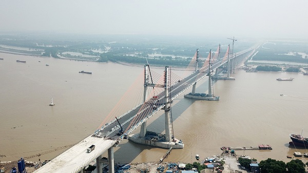 Dự kiến từ 1/10 sẽ thu phí cầu Bạch Đằng ở Quảng Ninh - Hình 1