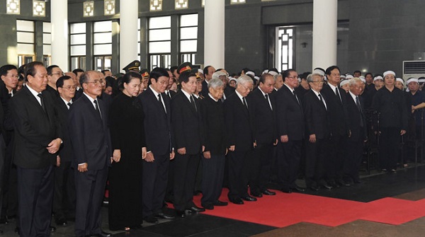Những hình ảnh tại Lễ viếng Chủ tịch nước Trần Đại Quang - Hình 4