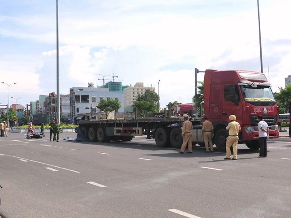 Đà Nẵng: Tăng giờ cấm xe trên tuyến đường ra cảng - Hình 1