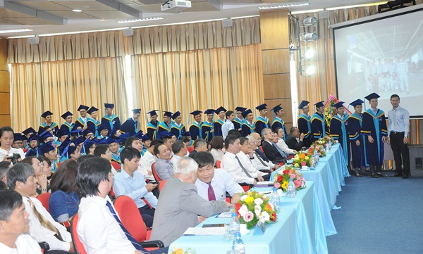 Trường Đại học Dầu khí Việt Nam tổ chức lễ tốt nghiệp và khai giảng năm học mới - Hình 6