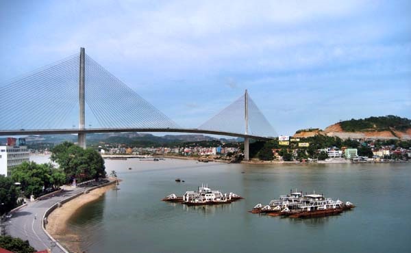 Đầu tư gần 300 tỷ đồng xây dựng cao ốc 18 tầng tại Bãi Cháy