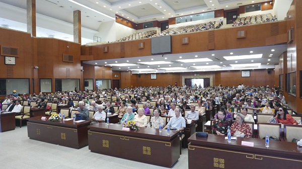 Vinamilk đồng hành tổ chức lễ mừng thọ và chăm sóc sức khỏe cho 1.000 người cao tuổi