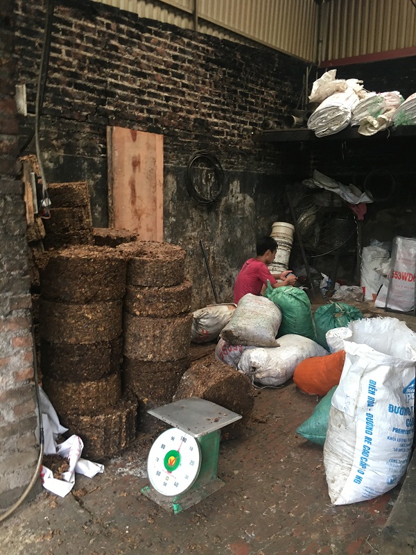 Một cơ sở sản xuất mỡ gây ô nhiễm môi trường