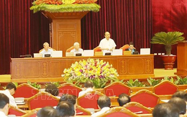 Hội nghị Trung ương 8: Thủ tướng điều hành phiên thảo luận về tình hình kinh tế - xã hội - Hình 1