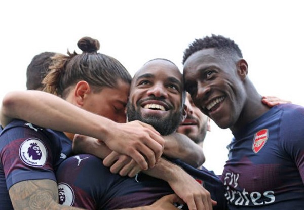 Fulham 1-5 Arsenal: Lacazette, Aubameyang cùng nhau lập cú đúp