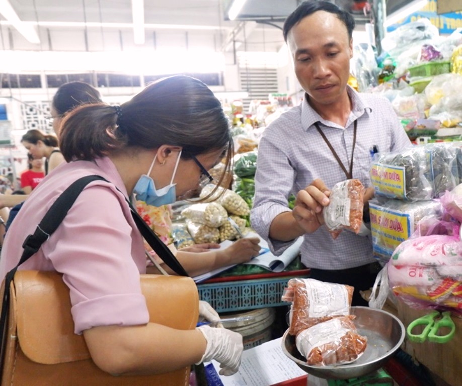 Đà Nẵng: Phát hiện ớt bột chứa độc tố