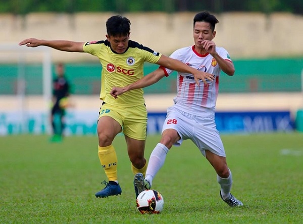 Vượt qua Hà Nội B trên chấm 11m, Nam Định ở lại V- League - Hình 1