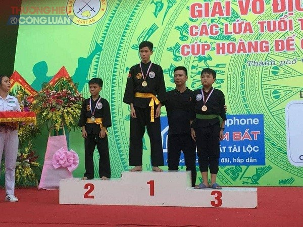 Nghệ An: Môn Phái Bình Định Gia Hà Nội đoạt cúp giải vô địch Võ cổ truyền các lứa tuổi năm 2018 - Hình 8