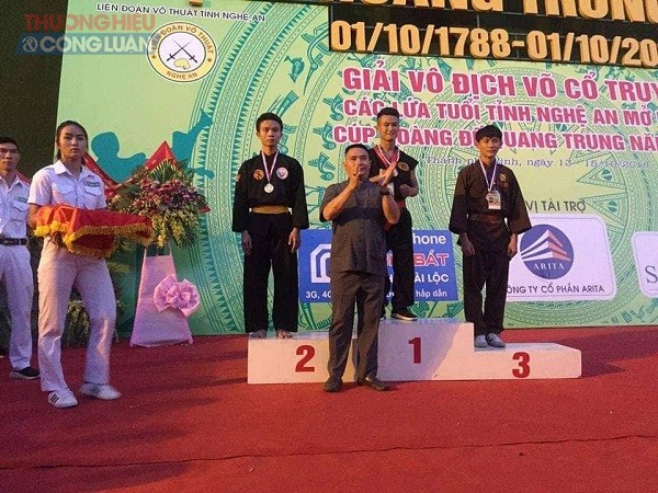 Nghệ An: Môn Phái Bình Định Gia Hà Nội đoạt cúp giải vô địch Võ cổ truyền các lứa tuổi năm 2018 - Hình 10