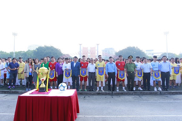 Khai mạc giải bóng đá học sinh THPT Hà Nội 2018 tranh Cup Number 1 Active - Hình 1