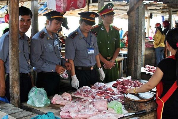 Bắc Giang: Phát hiện 109 cơ sở vi phạm về an toàn thực phẩm trong tháng 10/2018 - Hình 1