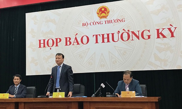 Dừng trích lập Quỹ bình ổn giá xăng dầu