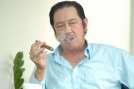 Hạn chế hình ảnh diễn viên sử dụng thuốc lá trong tác phẩm sân khấu, điện ảnh