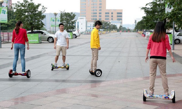 Đà Nẵng: Cấm phương tiện đồ chơi gắn động cơ điện tham gia giao thông - Hình 1