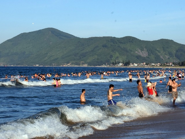 Hà Tĩnh: Đầu tư 25 tỷ đồng nâng cấp kè biển Thiên Cầm - Cửa Nhượng