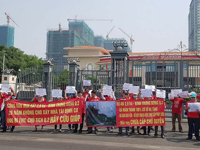 Dự án 'khủng trùm mền' ở Phố Đông: Dân khốn khổ gần 20 năm vẫn chưa thể cất nhà