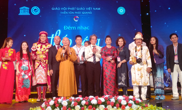 Chùa Phật Quang đón nhận Bằng bảo trợ của Unesco - Hình 1