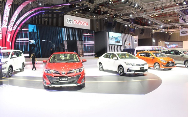 Lượng ô tô nguyên chiếc đăng ký nhập khẩu về Việt Nam tăng tới 64%