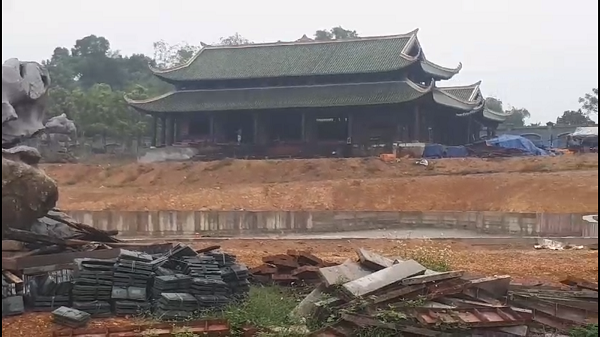 Phú Thọ: Biệt phủ 'siêu khủng' của tài xế taxi?