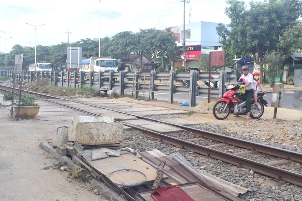 Đà Nẵng: Chi 39 tỷ đồng xoá điểm đen tai nạn giao thông đường sắt - Hình 1