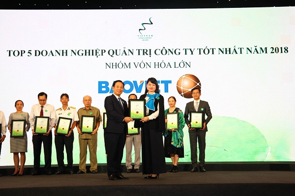 Bảo Việt lập “hattrick” giải thưởng tại Cuộc bình chọn doanh nghiệp niêm yết năm 2018 - Hình 3