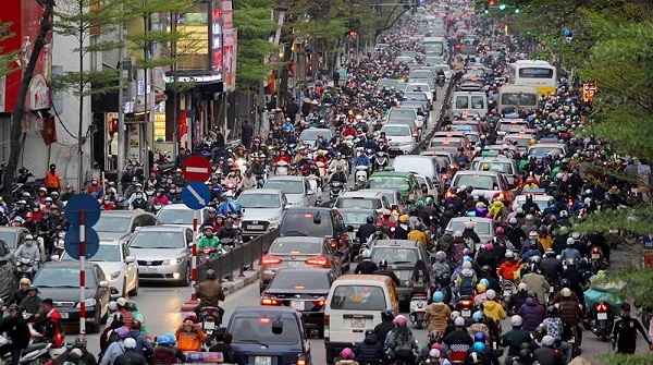 Cho phép Hà Nội lập đề án thu phí phương tiện cơ giới vào khu vực nội đô - Hình 1