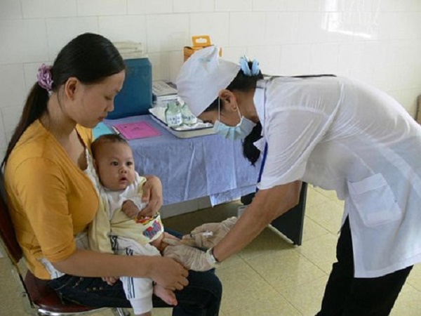 Hà Nội tổ chức chiến dịch tiêm bổ sung vaccine sởi-rubella cho trẻ 1 - 5 tuổi - Hình 1