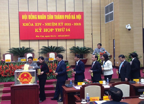 TP. Hà Nội sẽ lấy phiếu tín nhiệm 37 lãnh đạo chủ chốt - Hình 1