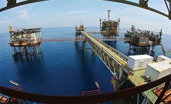 10 tháng, PVN đã khai thác 11,71 triệu tấn dầu thô - Hình 1