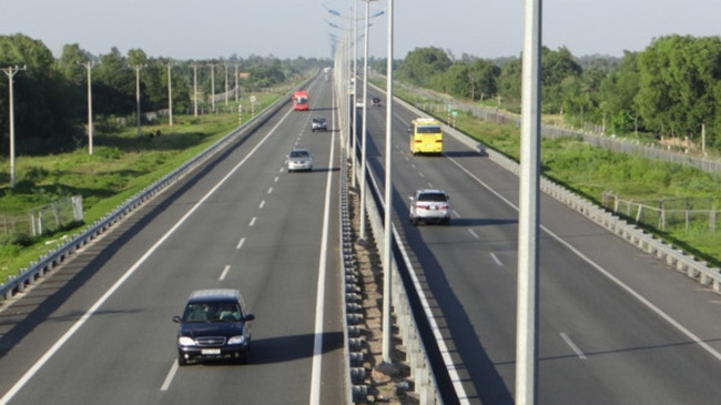 Bộ Giao thông vận tải: Yêu cầu VEC khẩn trương rà soát dự án cao tốc Đà Nẵng - Quảng Ngãi - Hình 1