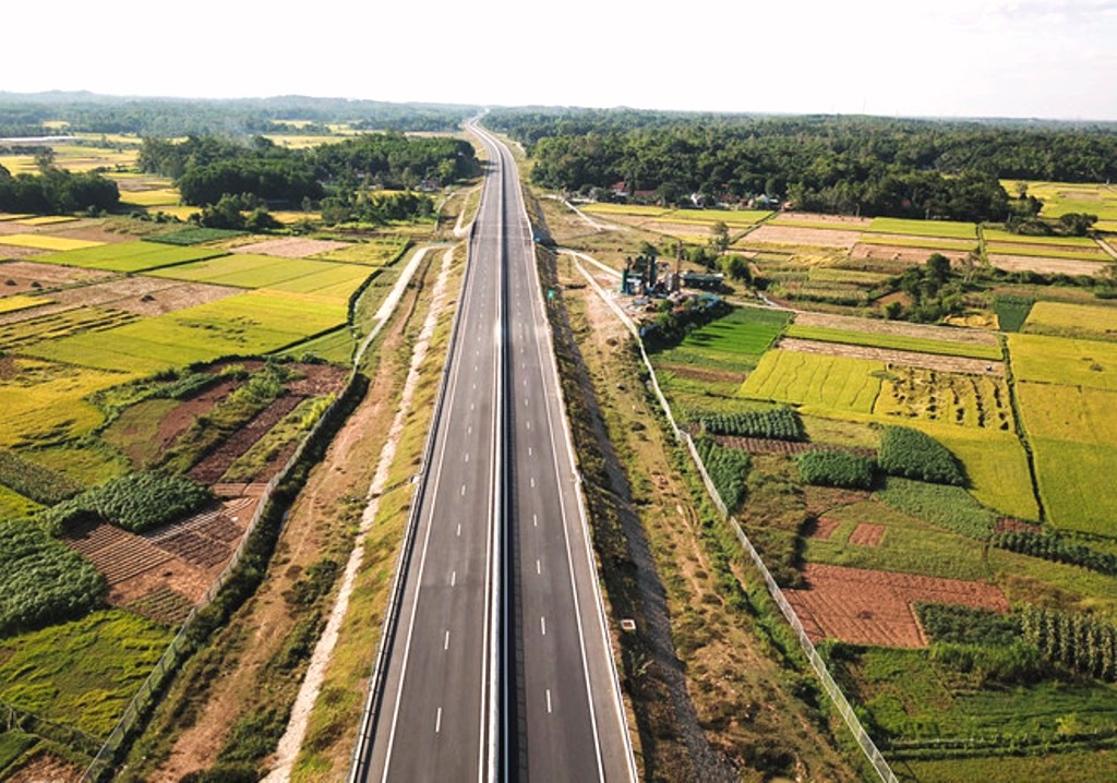 Cao tốc Đà Nẵng-Quảng Ngãi: Bộ GTVT yêu cầu VEC xử lý dứt điểm hư hỏng trên cao tốc 34.500 tỷ - Hình 1