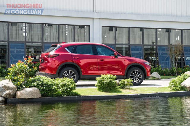 Thaco công bố giá bán xe Mazda màu sơn cao cấp mới - Hình 1