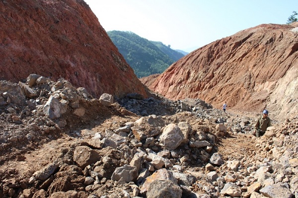 Huyện Trấn Yên (Yên Bái): Nhức nhối nạn quặng 
