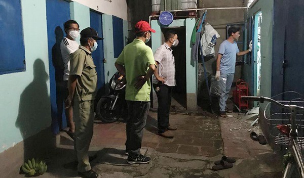 Tài xế GrabBike chết bất thường trong phòng trọ ở Sài Gòn - Hình 1