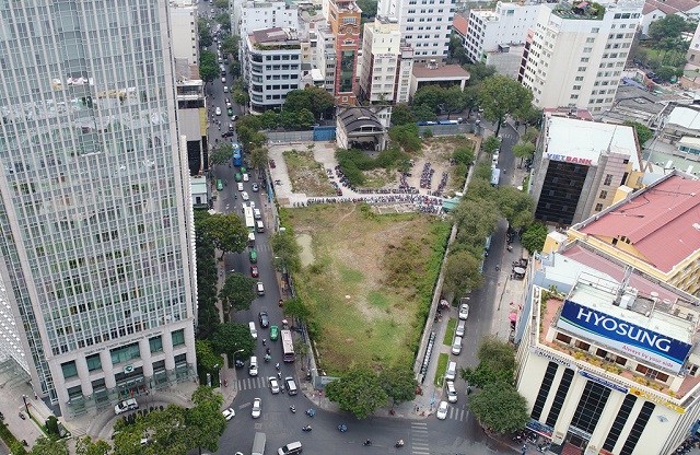 Liên quan đến sai phạm tại Sabeco, nguyên PCTUBND TP. HCM Nguyễn Hữu Tín lại bị khởi tố