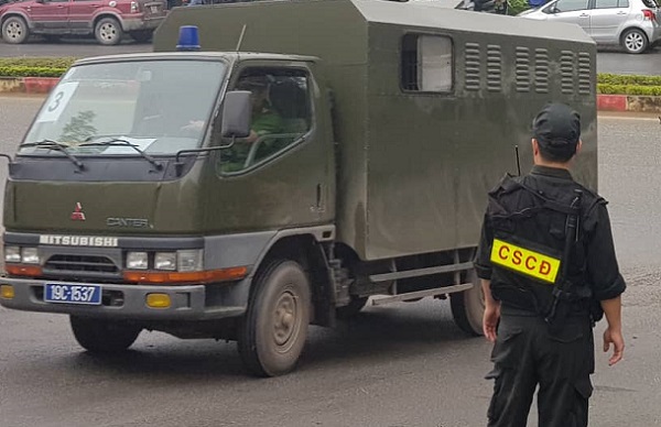 Xét xử vụ án “đánh bạc nghìn tỷ”: Những hình ảnh đầu tiên tại phiên xét xử