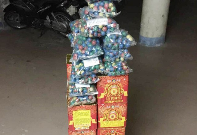 Hà Tĩnh: Bắt giữ đối tượng vận chuyển 24kg pháo nổ