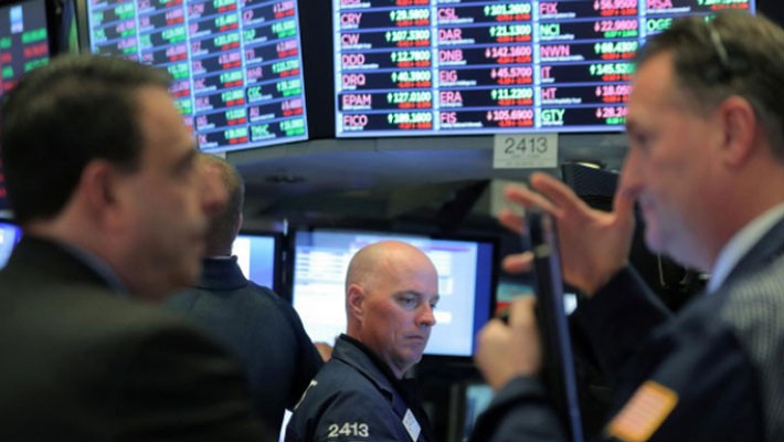 Chứng khoán Mỹ ‘hồi’ điểm nhờ tia hy vọng về thương mại