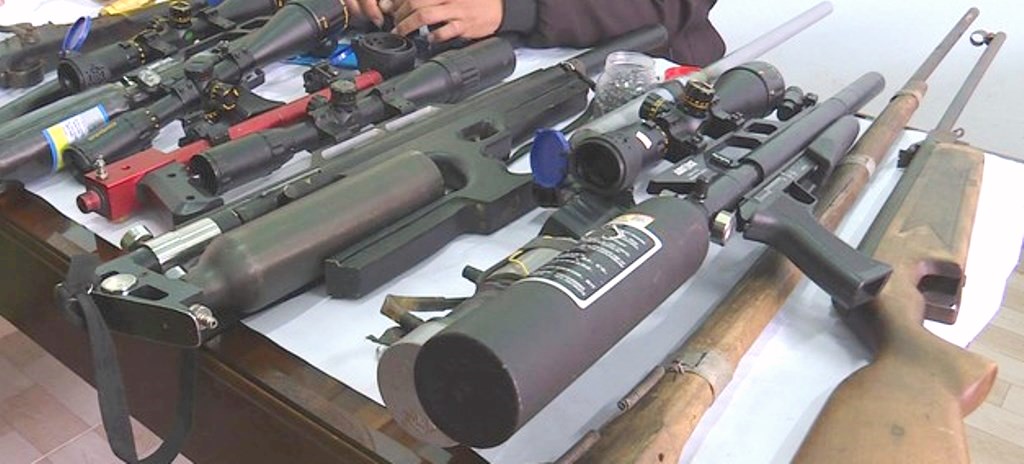 Đắk Lắk: Bắt đối tượng chế tạo hàng loạt súng quân dụng - Hình 1