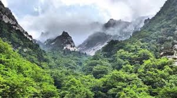 Hai miền Triều Tiên kỷ niệm 20 năm ngày mở tuyến du lịch núi Geumgang - Hình 1