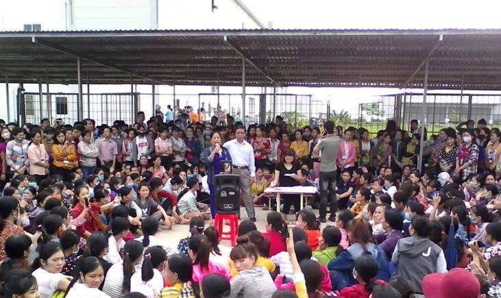 Thanh Hóa: Gần 4.000 công nhân Công ty TNHH Ny Hoa Việt đình công đòi quyền lợi - Hình 1