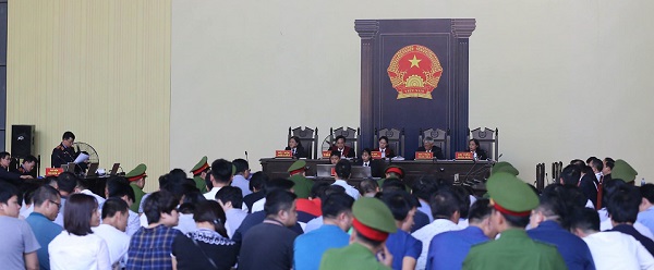 Cùng tội danh nhưng mức án của hai “ông trùm” đánh bạc khác nhau vì sao?