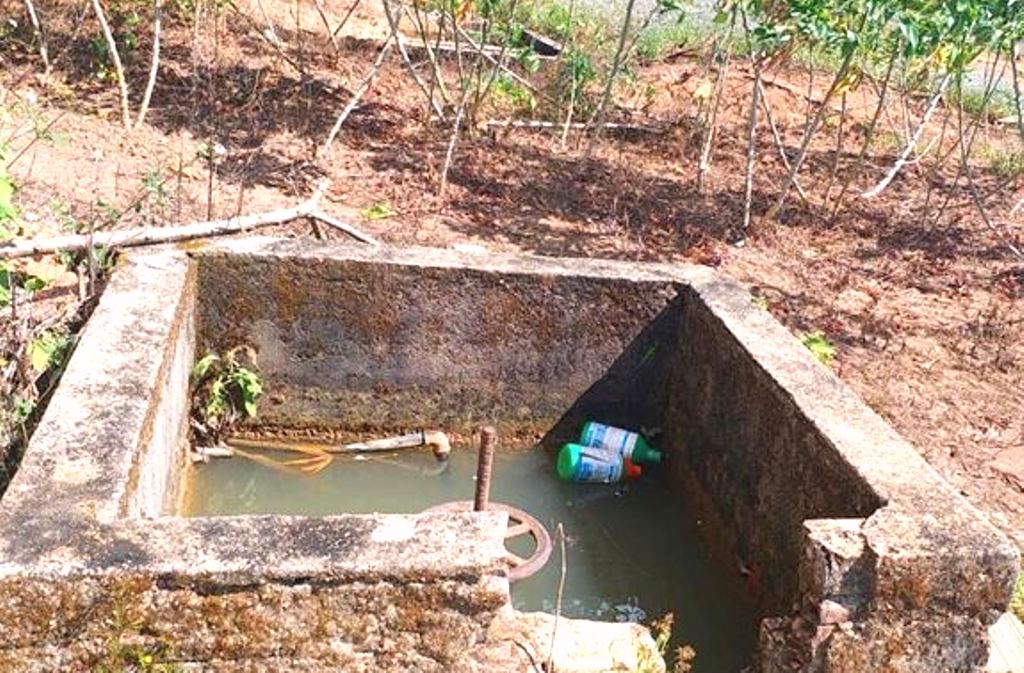 Đắk Tô: Dân khát nước sạch, công trình cấp nước lại bỏ hoang? - Hình 1