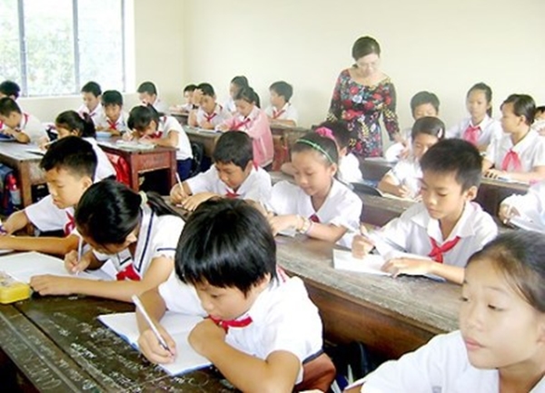 Hà Nội đang thiếu gần 12.000 giáo viên ở các cấp học - Hình 1
